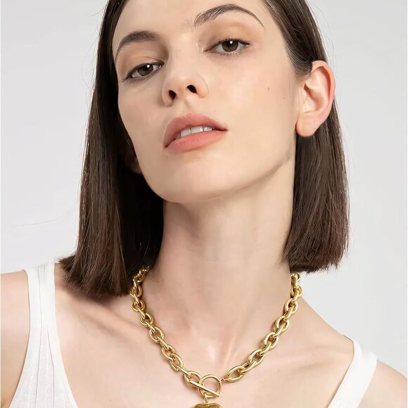 Retro Heart Charm Necklace, Chunky Thick Chain Necklaces with Puffy Heart Pendan - Picture 6 of 7